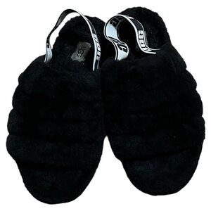 UGG Fluff Yeah Black & White Sandals/Slippers Size 9